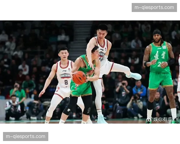 复盘:勒沃库森的防守韧性在最后时刻经受住考验 复盘:勒沃库森的防守韧性在最后时刻经受住考验